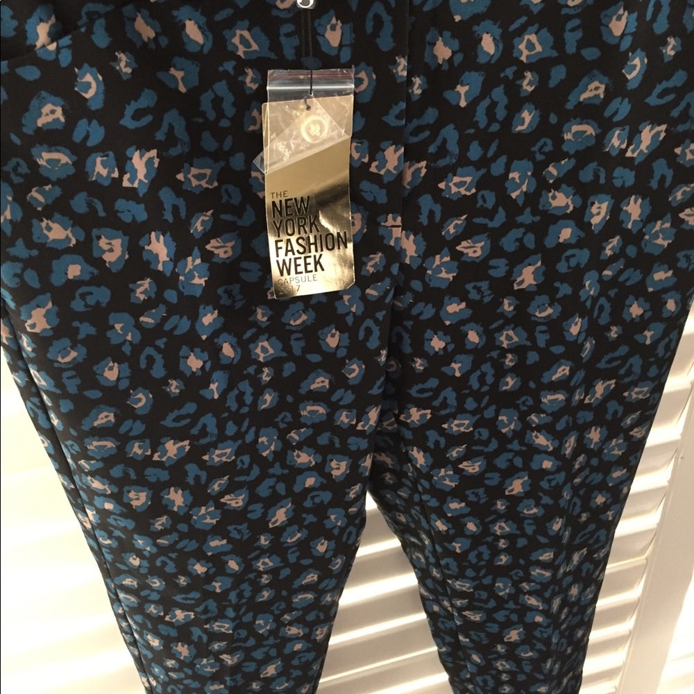 Plus Size printed dress pant